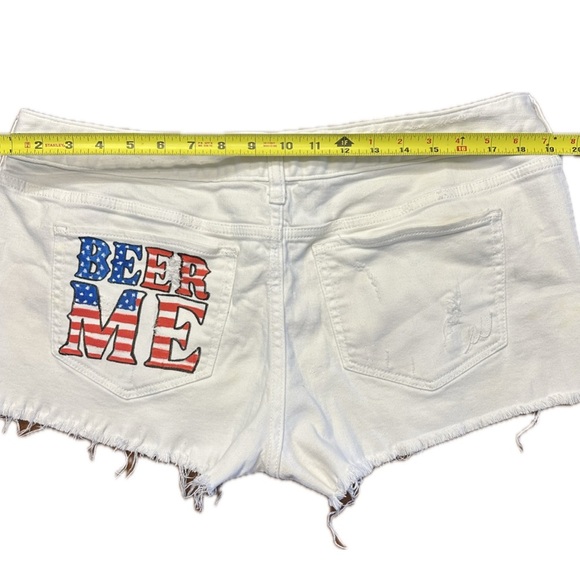 American Flag Beer Me Upcycled Express White Jean Shorts - Picture 2 of 5